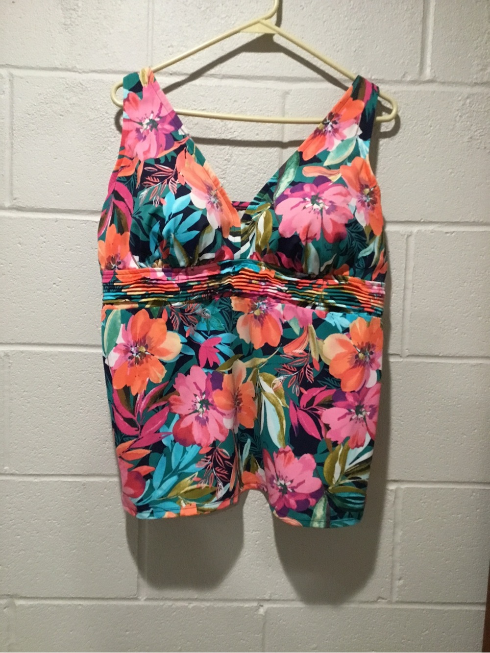 Womens Floral tankini in Multicolor